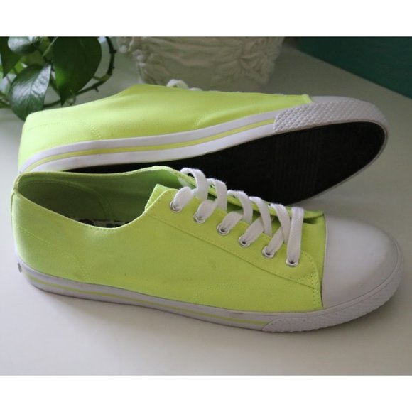 SOLD Unisex Airwalk Neon Canvas Legacee Sneakers - Picture 3 of 16